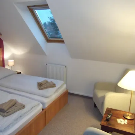 酒店 Rozsa Apartman